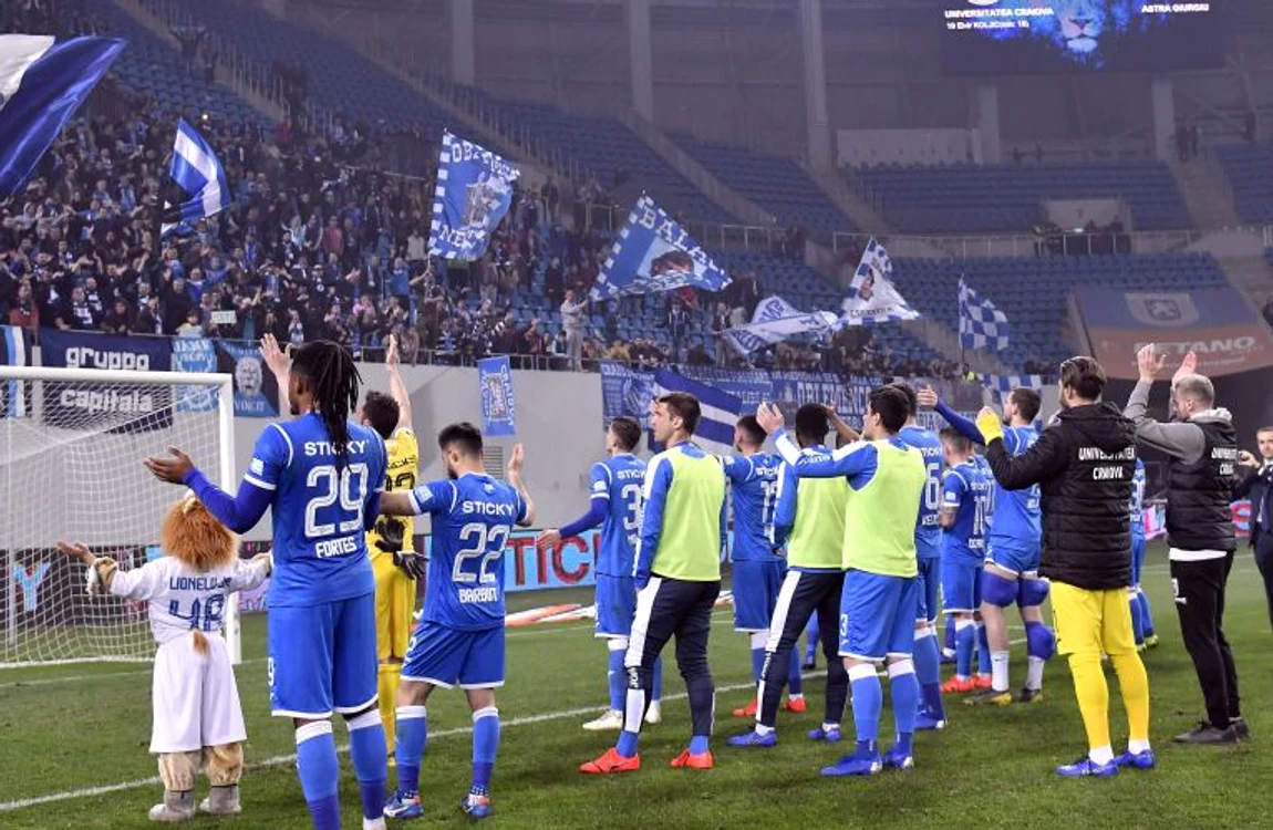 
    Pentru Universitatea Craiova, lipsa faniloe este un impediment serios în lupta pentru titluFOTO: Sportpictures.eu  