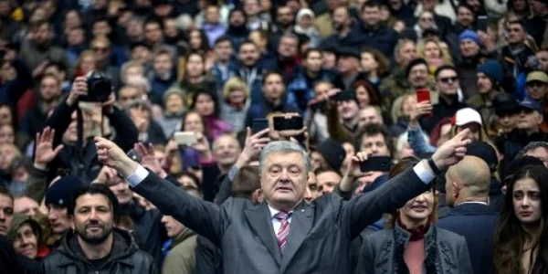 Petro Porosenko in campanie electorala inainte de al doilea tur al alegerilor din Ucraina FOTO AFP