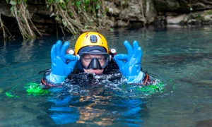 8337309scafandru jpg