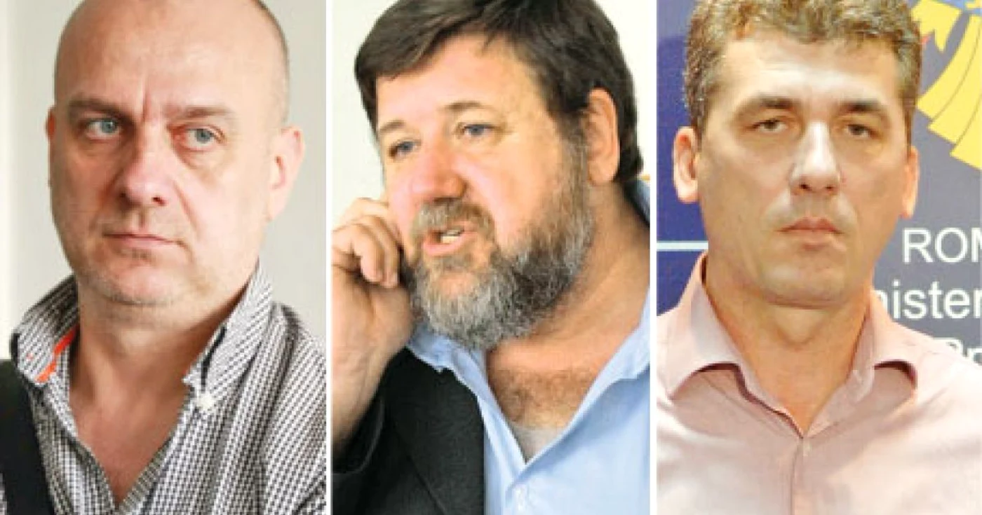 De la stânga la dreapta: Dumitru Costin,  Bogdan Hossu şi Vasile Marica