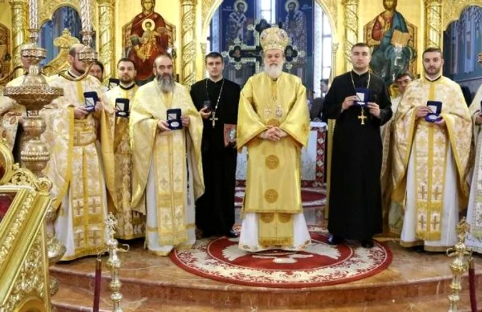 Slujba are loc la Catedrala Episcopală din lobozia FOTO ESC