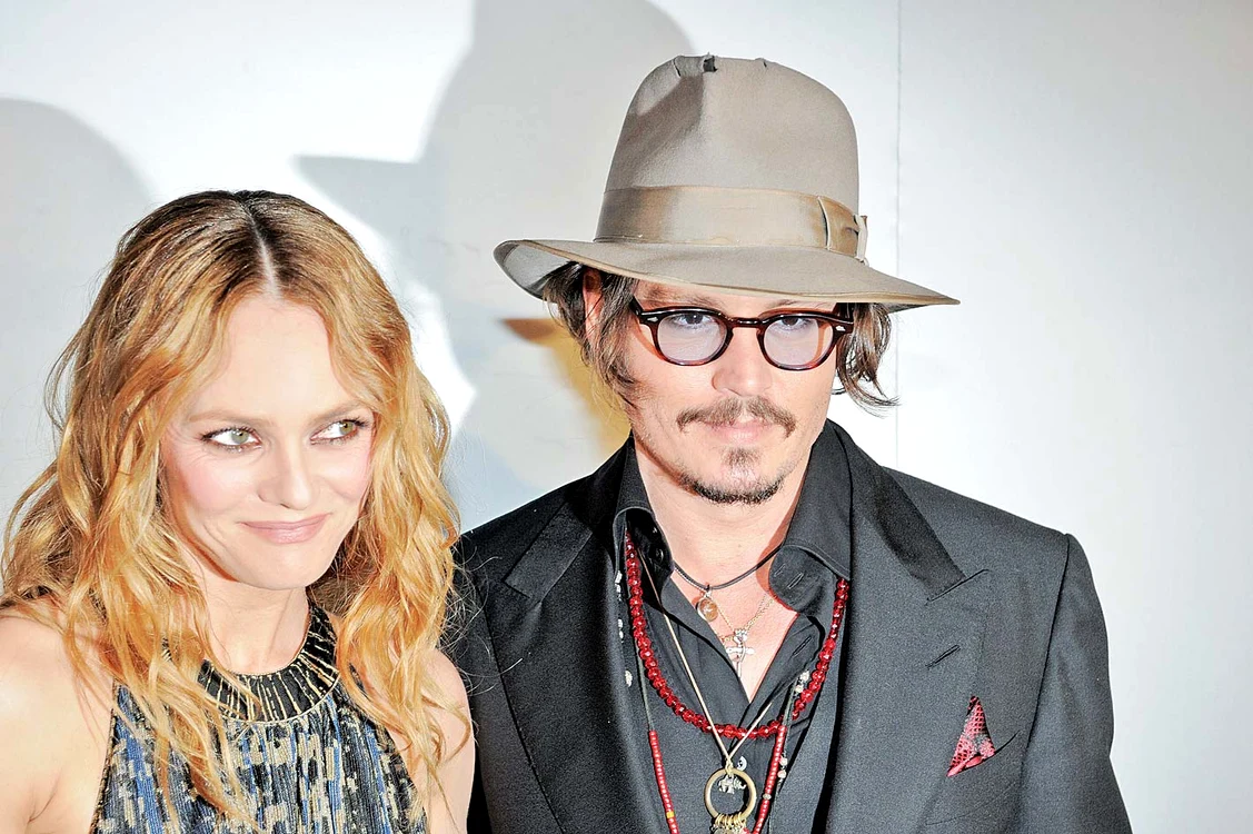 2010 Pe vremea când  Vanessa şi Johnny  formau un cuplu  demn de invidiat