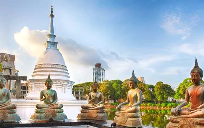 templul gangaramaya colombo sri lanka foto 123rf