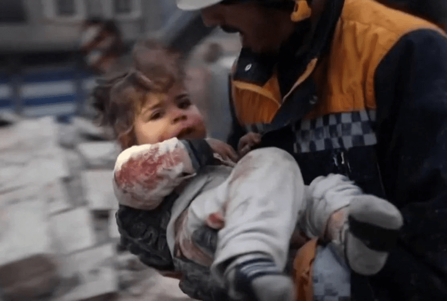 Salvări miraculoase la o săptămână după cutremurele care au zguduit Turcia și Siria