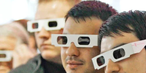 Personajele din cărţi pot prinde viaţă cu ajutorul ochelarilor speciali