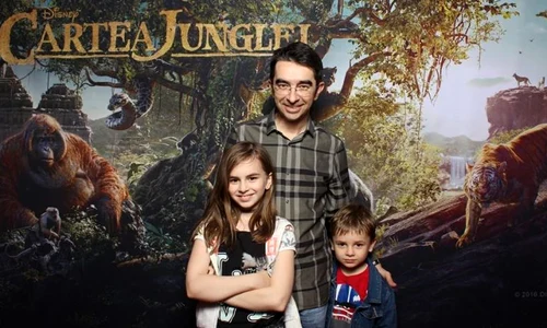 Mihai Găinuşă are o familie frumoasă jpeg