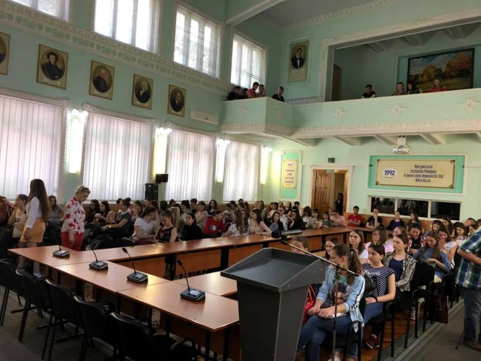 zilele literaturii romane la chisinau foto lavinia balulescu