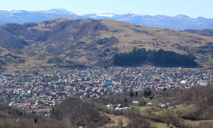 Vișeu de Jos – satul plin de tradiții, istorii și obiceiuri  jpeg