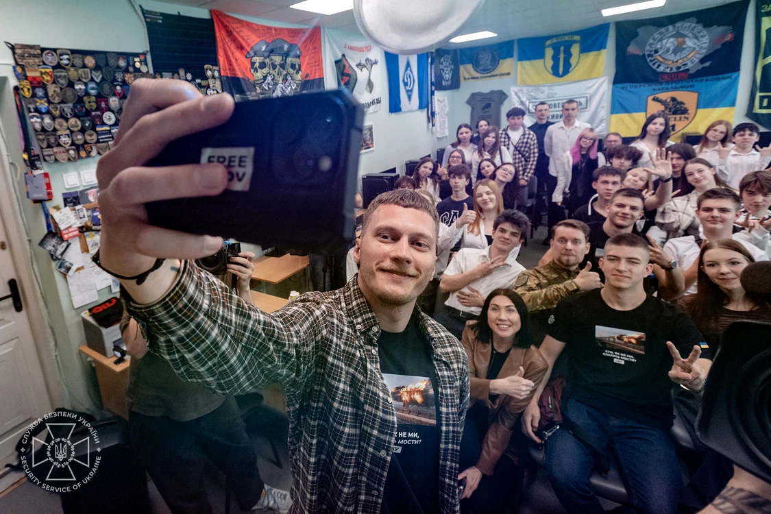 Adolescenții ucraineni, ținta agenților ruși/FOTO:X