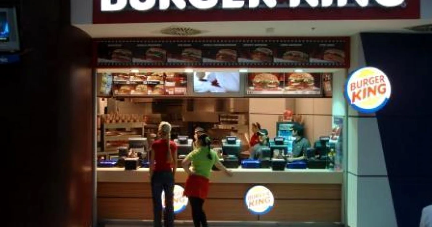 În urmă cu doi ani, compania Atlantic Restaurant System, operatorul francizei Burger King în România, a intrat în insolvenţă şi a închis reţeaua FOTO Adevărul