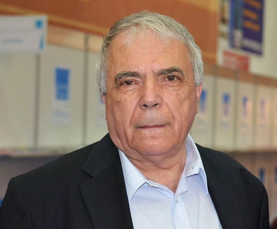 „Dacă școală nu e, spirit critic nu e   Și dacă spirit critic nu e, cultură nu e“ – interviu cu Nicolae MANOLESCU jpeg