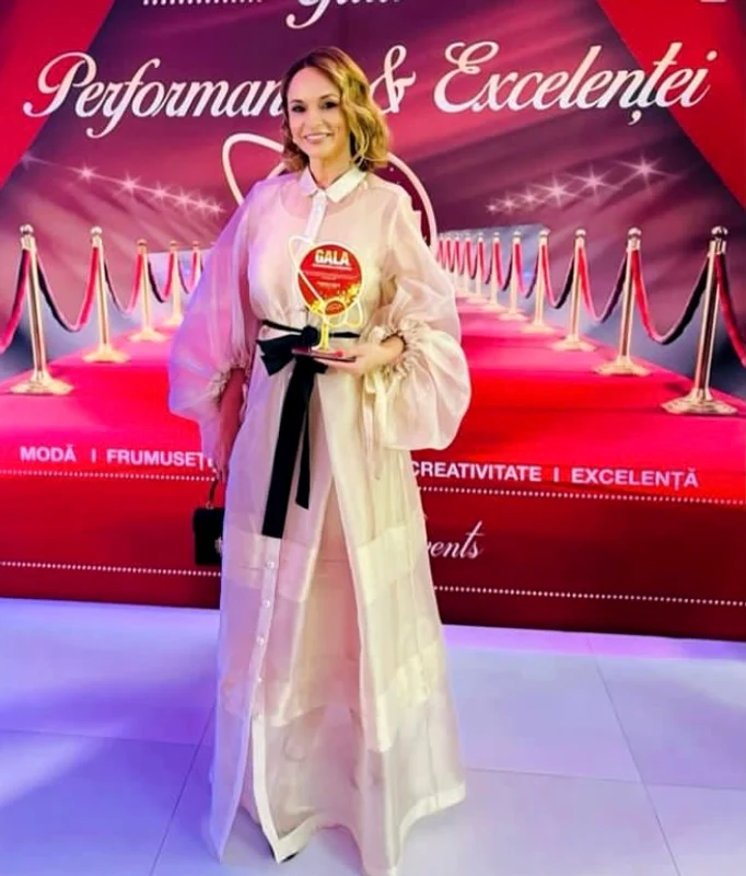Andreea Marin s-a numărat printre premianții Galei foto: Instagram 