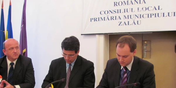 Primarul Radu Căpîlnaşiu spune că majorarea preţului va fi compensată de o subvenţie din partea Consiliului Local