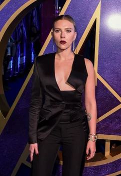 2 scarlett johansson gettyimages 1141757112 jpg jpeg