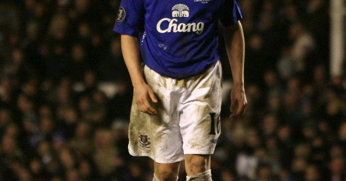 FOTBAL: Fotbalist de la Everton, jefuit în propria locuinţă
