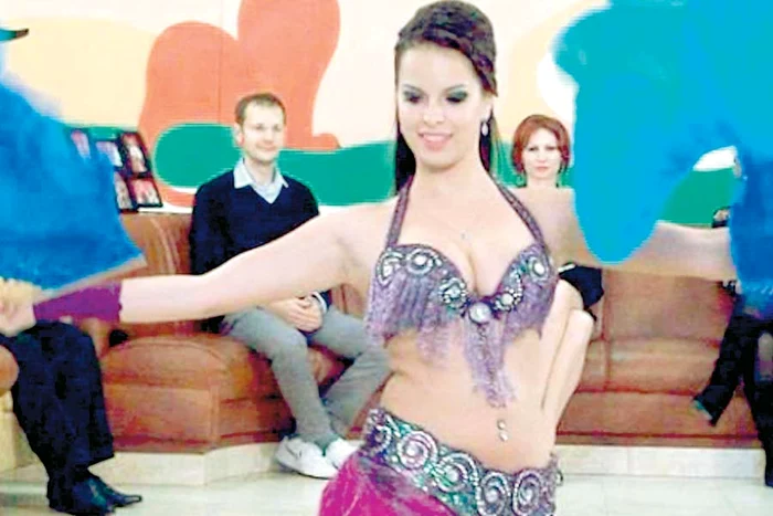 † Mihaela Tucă (24 de ani) dansatoare (Fotografii: facebook/observator de constanţa/cuget liber)