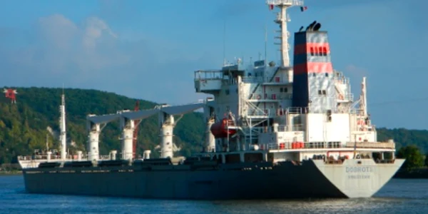 Nava cargo Razoni incărcată cu cereale ucrainene a plecat din portul Odesa FOTO Twitter 