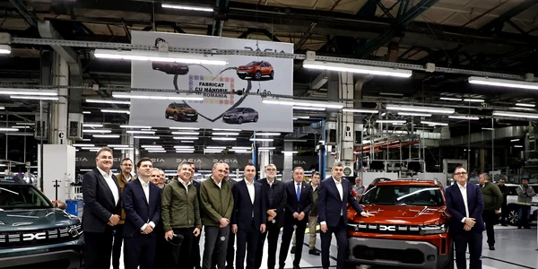 Marcel Ciolacu la platforma Dacia FOTO gov ro jpg