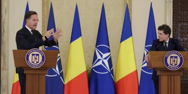 Nicușor Dan și Mark Rutte susțin declarații comune de presă după întâlnirea de la Palatul Cotroceni. FOTO Inquam Photos / George Călin