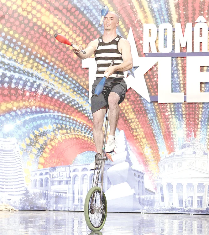 
    Flaviu Cernescu (fotografii: pro tv)  