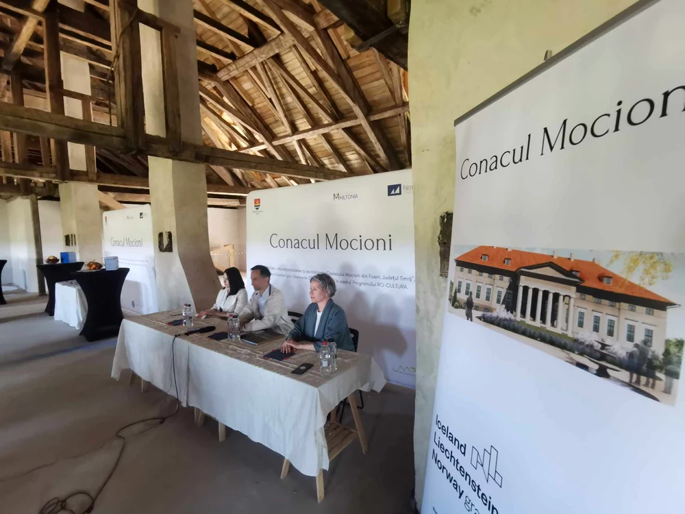 Stadiul lucrărilor la conacul de la Foeni FOTO Ștefan Both