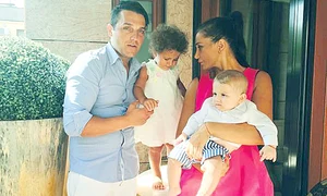 elena base familie jpeg