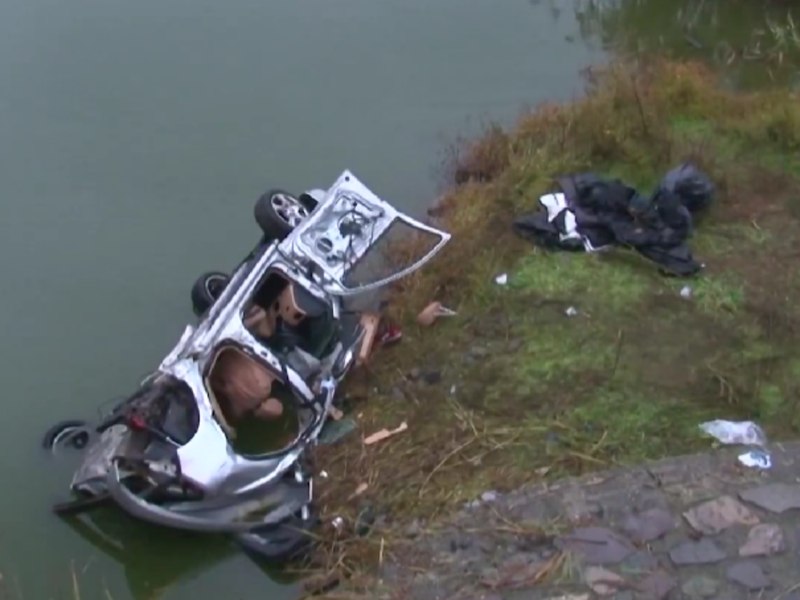 Romunski voznik v Bolgariji povzročil nesrečo s smrtnim izidom, v kateri je umrlo šest migrantov, pojasnjuje MAE