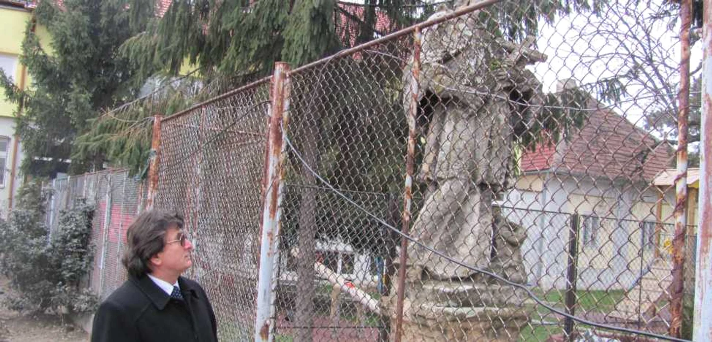 Nicolae Robu a făcut o vizită la statuia Sfântului Nepomuk