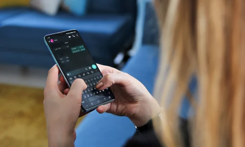 Discuție pe chat în WhatsApp FOTO Shutterstock jpg