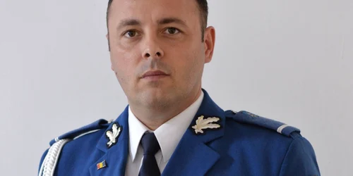 Cătălin Bădin autorul istoriei Jandarmeriei din Galaţi FOTO IJJ Galaţi