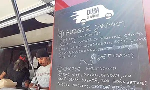 4 7 15col burger jpeg