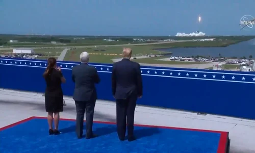 Capsula Crew Dragon, lansată cu succes  Prima misiune spațială privată cu echipaj uman | VIDEO jpeg