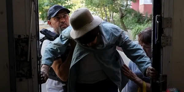 ucraineni evacuati foto x jpeg