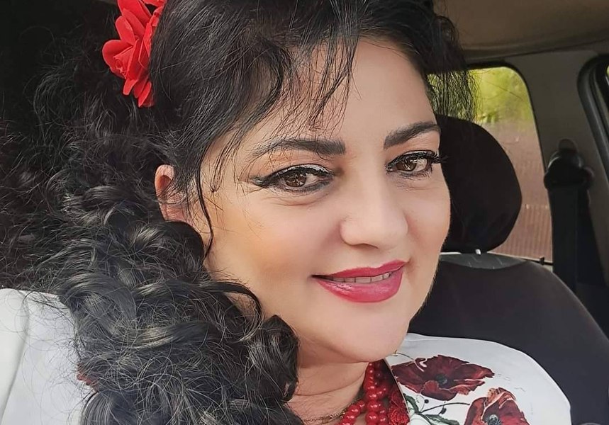 Cântăreața de muzică populară Mihaela Cojocaru a murit la 53 de ani. Anunțul făcut de fiica artistei