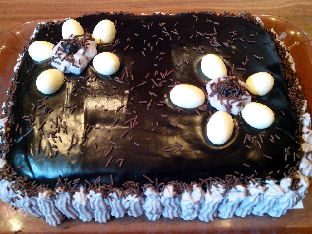 
    Tort Paşte  