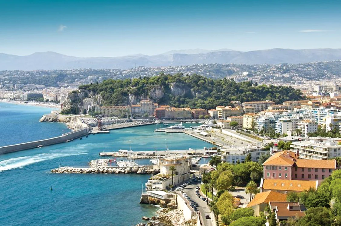 
    Starul celor de la Real Madrid a cumpărat un  stabiliment într-o zonă exclusivistă din Monte Carlo  