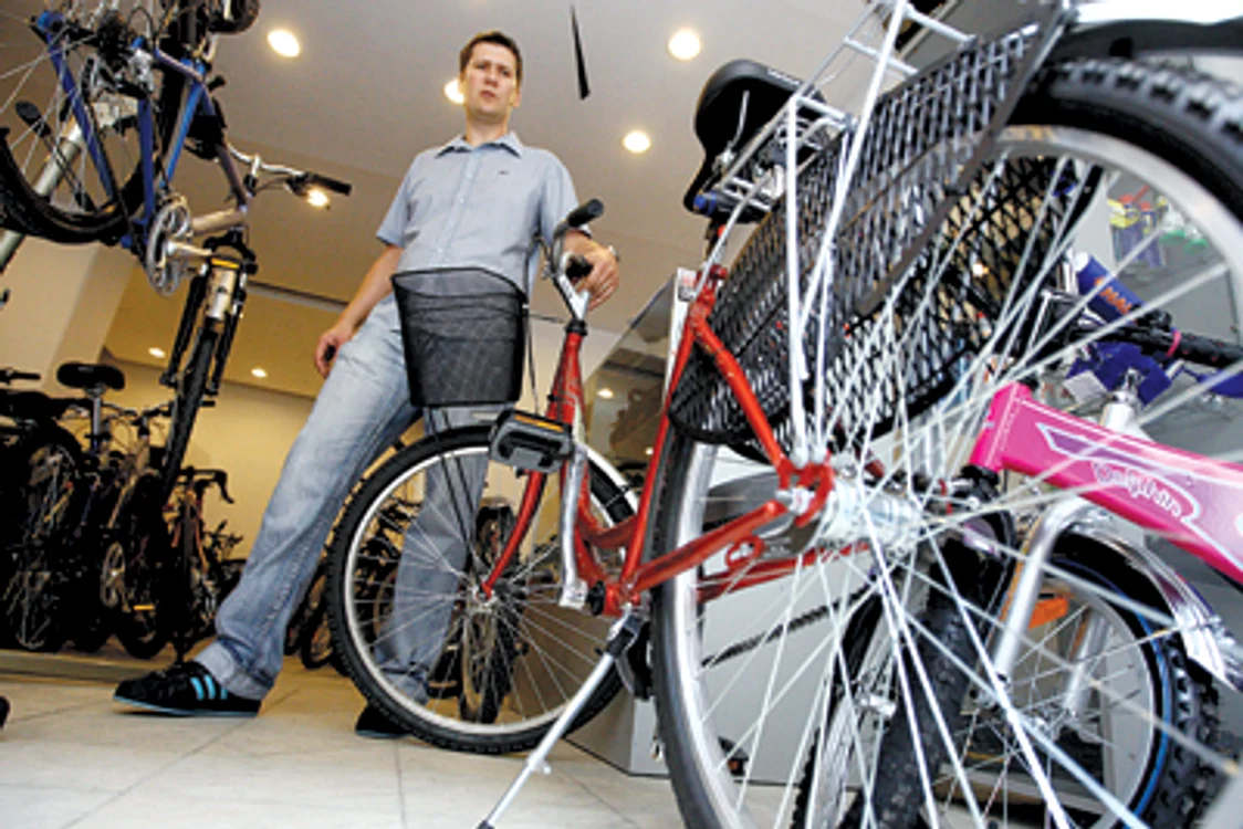 Timisoara: Moda eco pe două roţi sfidează criza