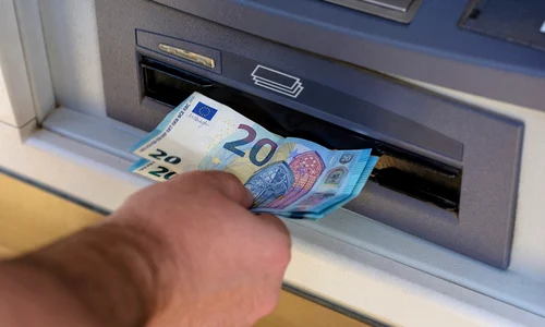 ATM, foto Shutterstock jpg