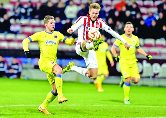 Stealiştii au pierdut chiar dacă au avut 18 şuturi pe poarta danezilorFoto Mediafax