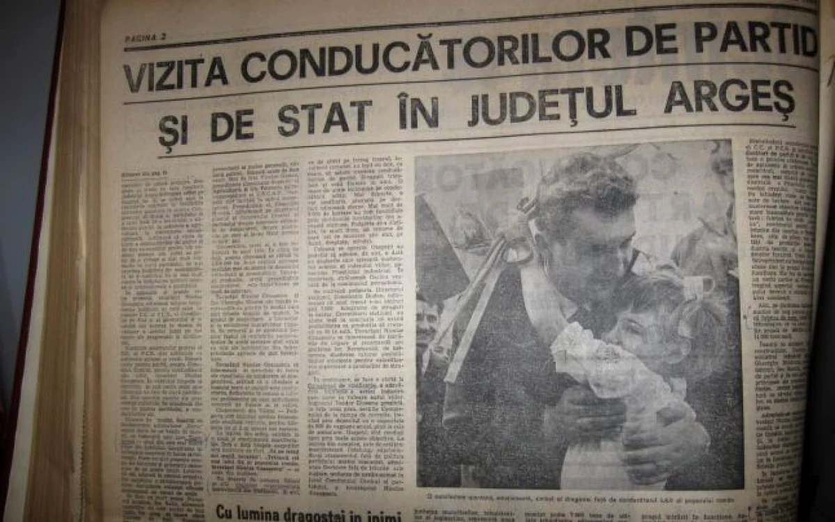 Una din vizitele lui Ceauşescu în judeţul Argeş, povestită cu lux de amănunte în ziarul de partid              FOTO: Adevărul