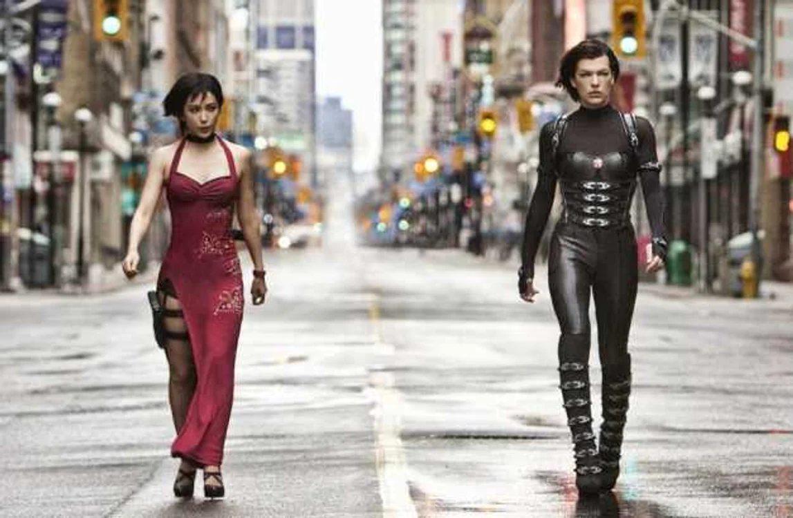 Milla Jovovich & Bingbing Li