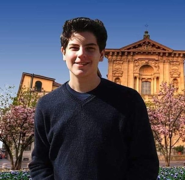 Cine a fost Carlo Acutis, „influencerul lui Dumnezeu”, baiatul de 15 ani care va fi sanctificat de Papa Francisc