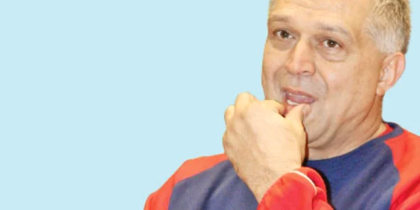 Considerat unul dintre cei mai buni interi din lume în urmă cu trei decenii, Vasile Stângă caută un urmaş pe măsura sa