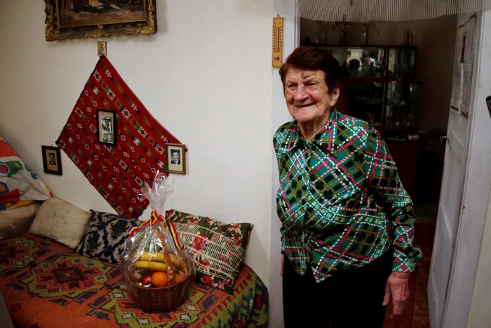 Agata Petrescu, înainte de primirea cadoului de la Primăria Cluj-Napoca FOTO: Facebook