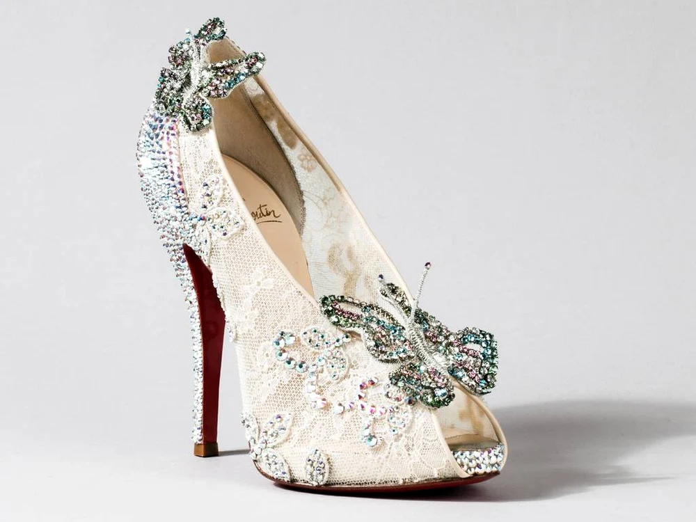 Pantoful Cenușăresei, din perspectiva designerului Christian Louboutinfoto: independent.co.uk