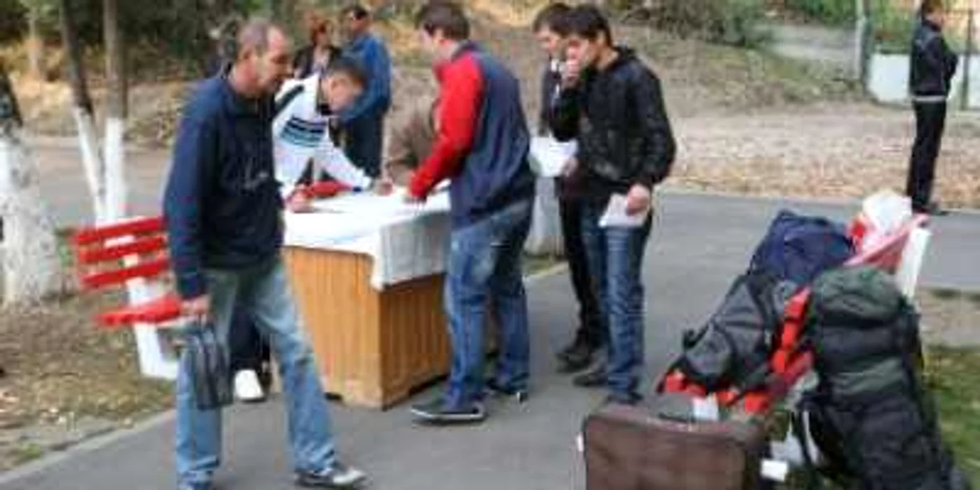 Braşov: Studenţii s-au instalat în cămine (GALERIE FOTO)