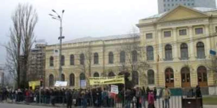 Angajaţii rafinăriei au fost în somaj tehnic anul trecut-imagine arhivă