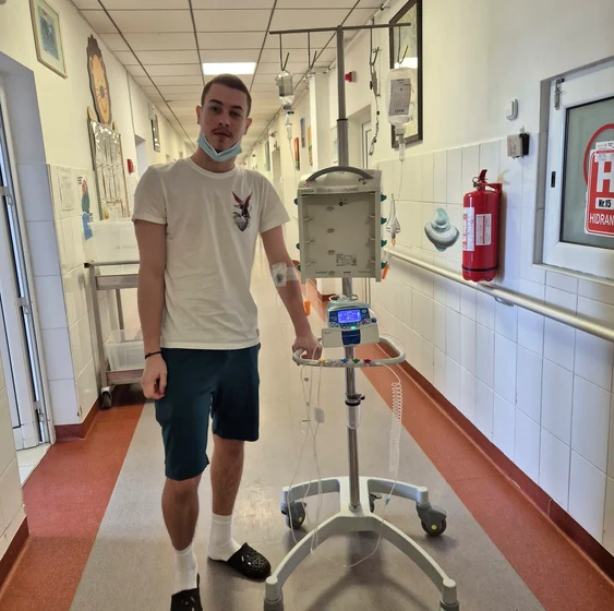 David, adolescentul din Constanța, are nevoie de sprijin FOTo: Fb/Flory Petrovici