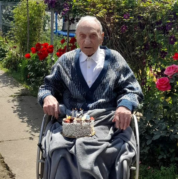 Recordmenul mondial trăiește în Galicea Vâlcea