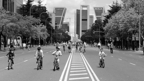 Subvenții de până la 100% în Madrid pentru biciclete și trotinete electrice Model pentru București? jpeg